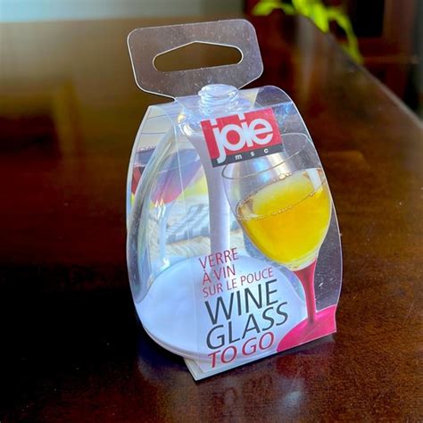 joie wine glass to go